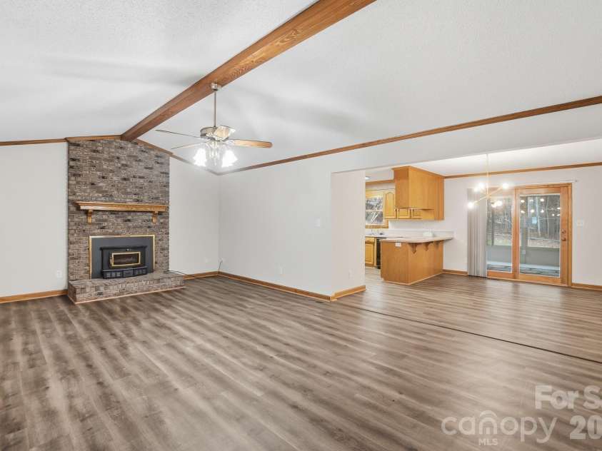 914 Spring Lake Drive, Iron Station, NC 28080.  MLS# CAR4357974, YatesRealty ID 6844. 