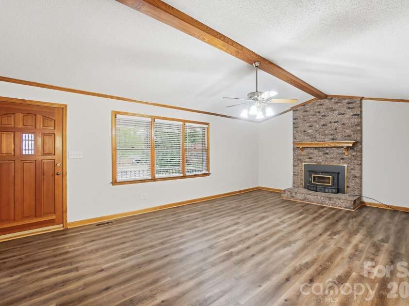 914 Spring Lake Drive, Iron Station, NC 28080.  MLS# CAR4357974, YatesRealty ID 6844. 