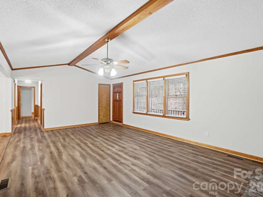 914 Spring Lake Drive, Iron Station, NC 28080.  MLS# CAR4357974, YatesRealty ID 6844. 