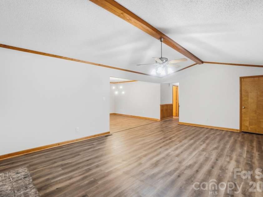 914 Spring Lake Drive, Iron Station, NC 28080.  MLS# CAR4357974, YatesRealty ID 6844. 