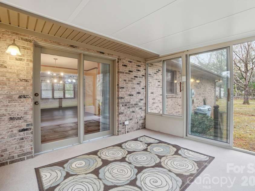 914 Spring Lake Drive, Iron Station, NC 28080.  MLS# CAR4357974, YatesRealty ID 6844. 