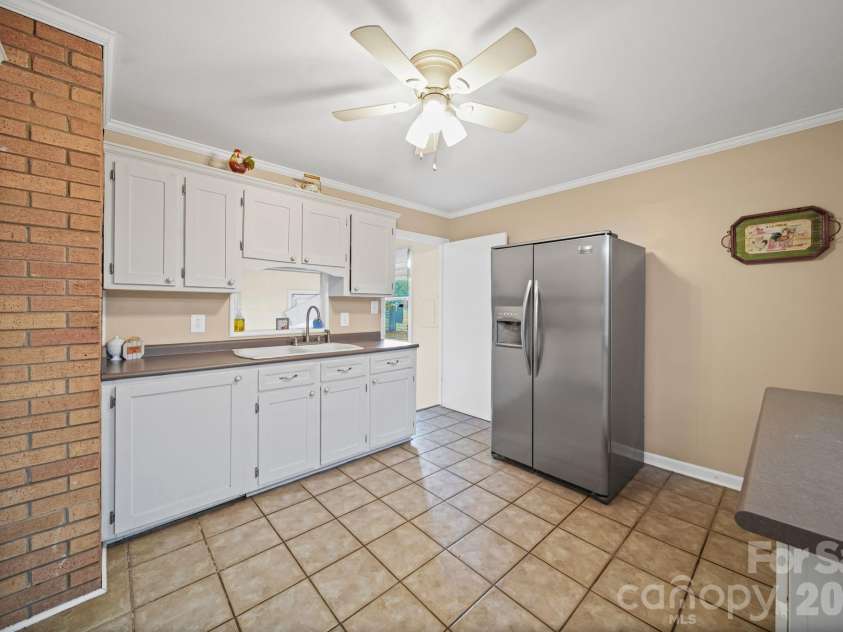 5221 Gilboa Road, Marshville, NC 28103.  MLS# CAR4313335, YatesRealty ID 6845. 