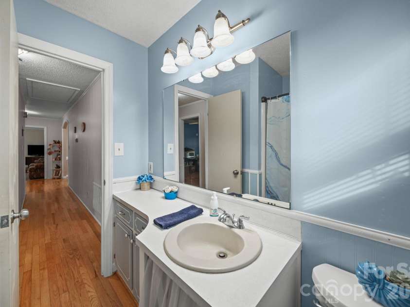 5221 Gilboa Road, Marshville, NC 28103.  MLS# CAR4313335, YatesRealty ID 6845. 
