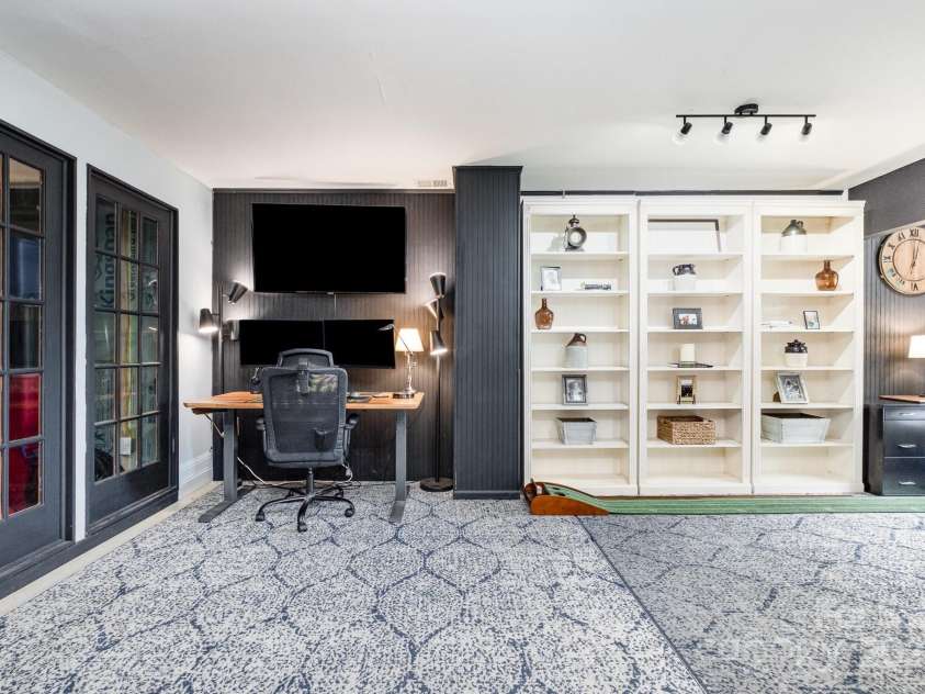 4517 Lake Shore Road, Denver, NC 28037.  MLS# CAR4246724, YatesRealty ID 6846. 