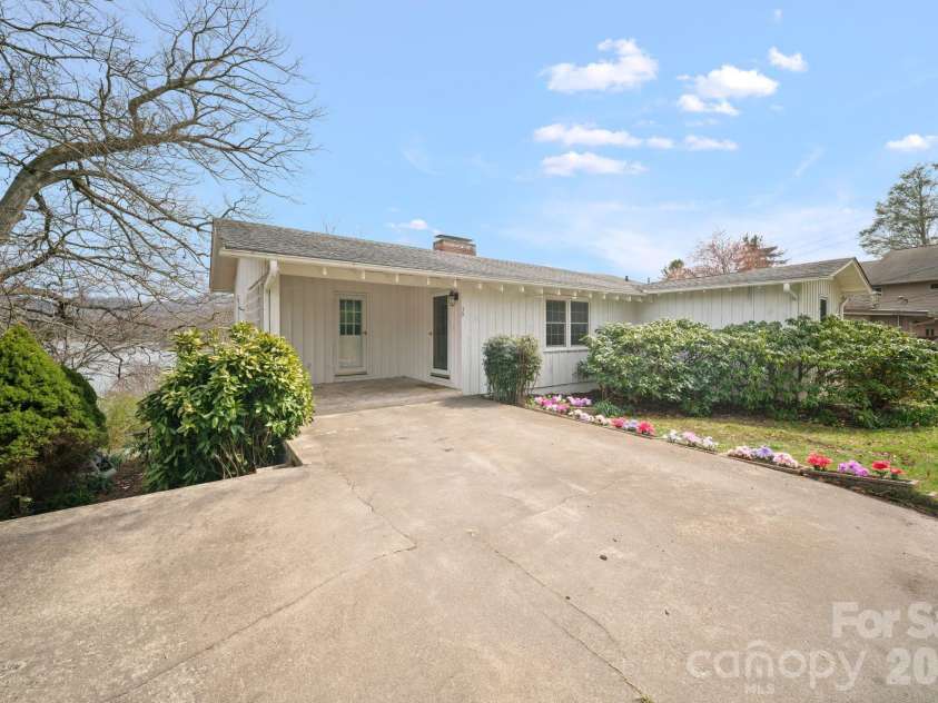 30 JB Ivey Lane, Lake Junaluska, NC 28745.  MLS# CAR4360911, YatesRealty ID 6848. 