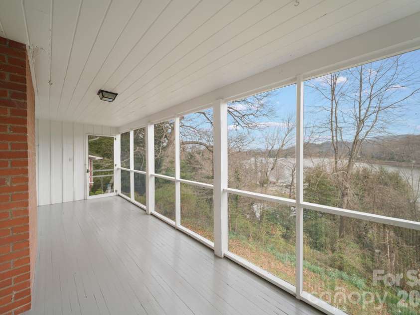 30 JB Ivey Lane, Lake Junaluska, NC 28745.  MLS# CAR4360911, YatesRealty ID 6848. 