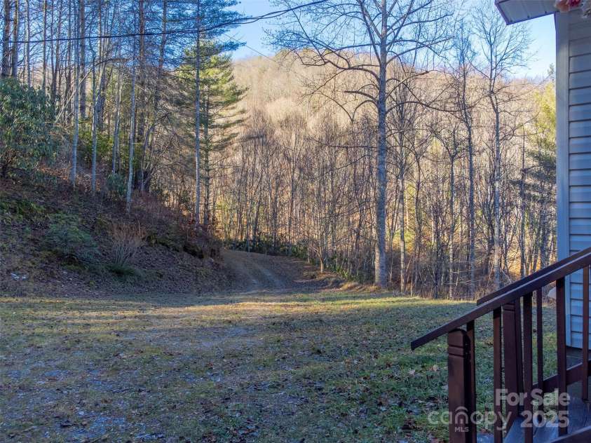 109 Hog Cove Road, Sylva, NC 28779.  MLS# CAR4332121, YatesRealty ID 685. 