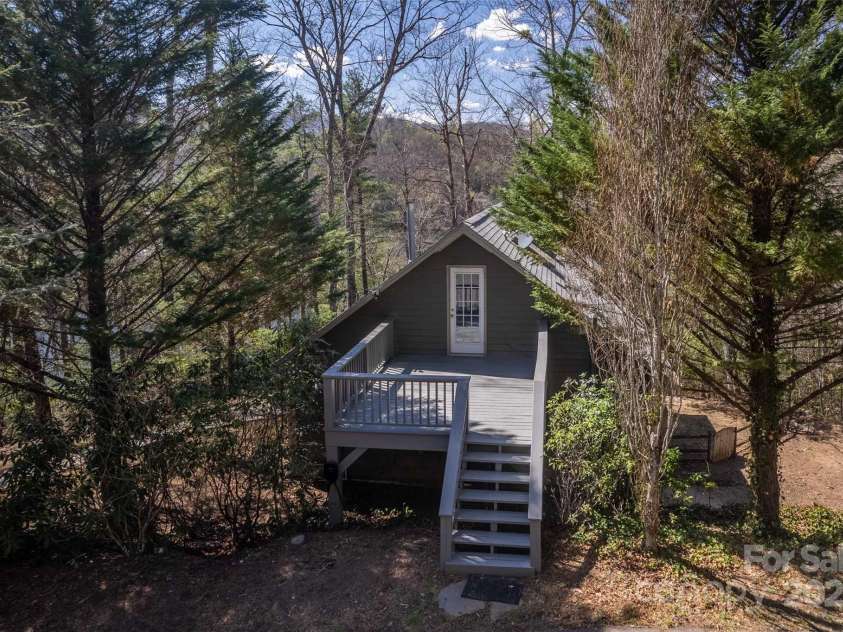 136 Dars Lane, Tuckasegee, NC 28783.  MLS# CAR4248083, YatesRealty ID 6851. 