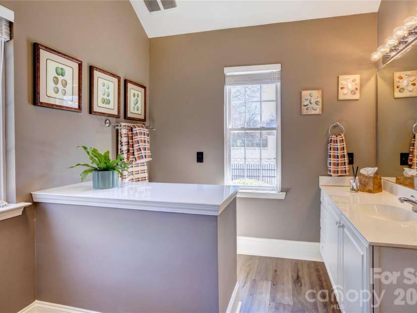539 Gatsby Place, Concord, NC 28027.  MLS# CAR4356426, YatesRealty ID 6852. 