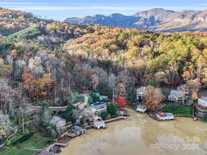 291 Tryon Bay Circle, Lake Lure, NC 28746.  MLS# CAR4202352, YatesRealty ID 6853. 