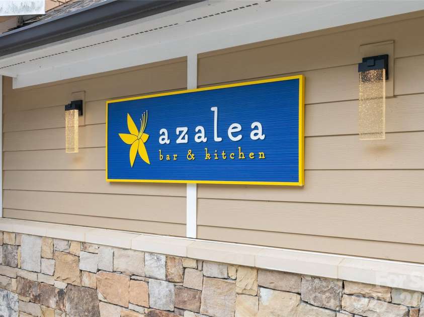 303 Bowling Park Road, Asheville, NC 28803.  MLS# CAR4347729, YatesRealty ID 6853. 