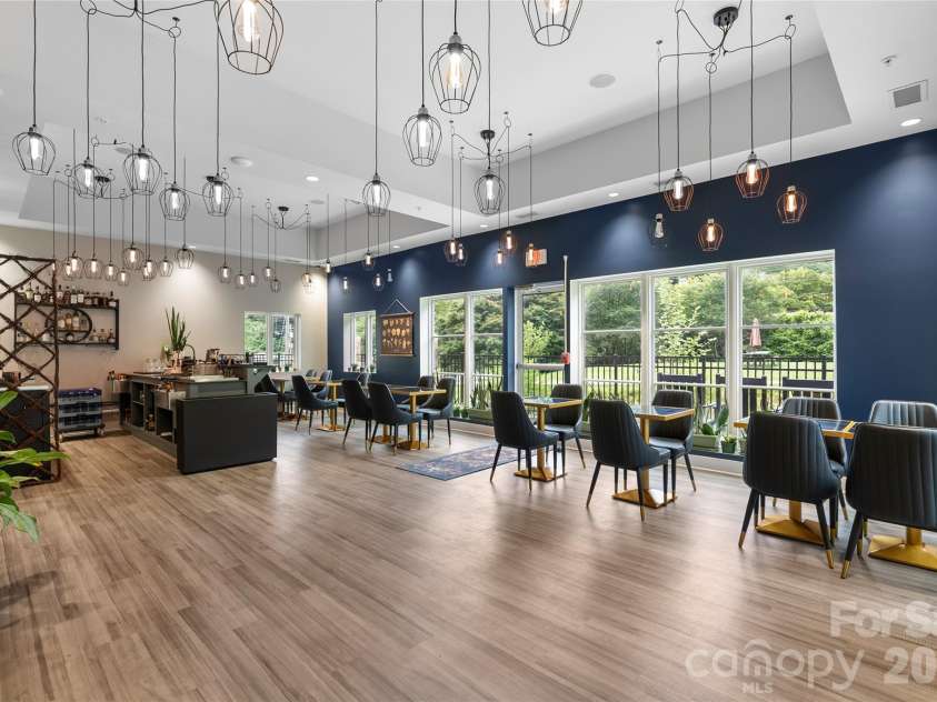 303 Bowling Park Road, Asheville, NC 28803.  MLS# CAR4347729, YatesRealty ID 6853. 