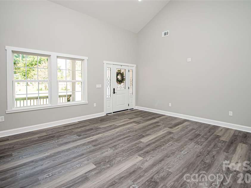 728 Sugar Plum Lane, Chester, SC 29706.  MLS# CAR4312343, YatesRealty ID 6854. 