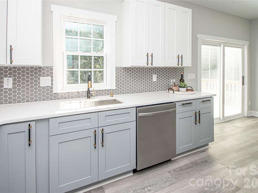 728 Sugar Plum Lane, Chester, SC 29706.  MLS# CAR4312343, YatesRealty ID 6854. 