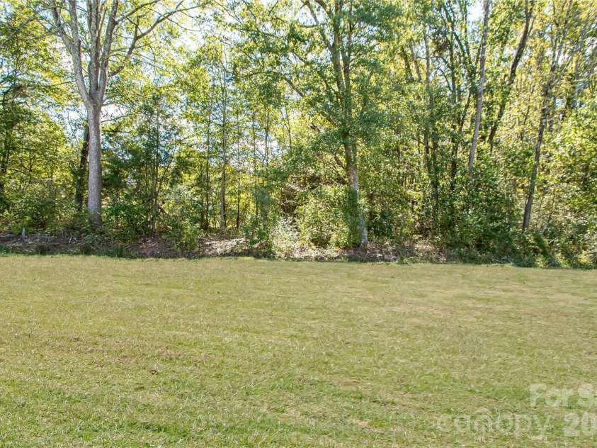 728 Sugar Plum Lane, Chester, SC 29706.  MLS# CAR4312343, YatesRealty ID 6854. 