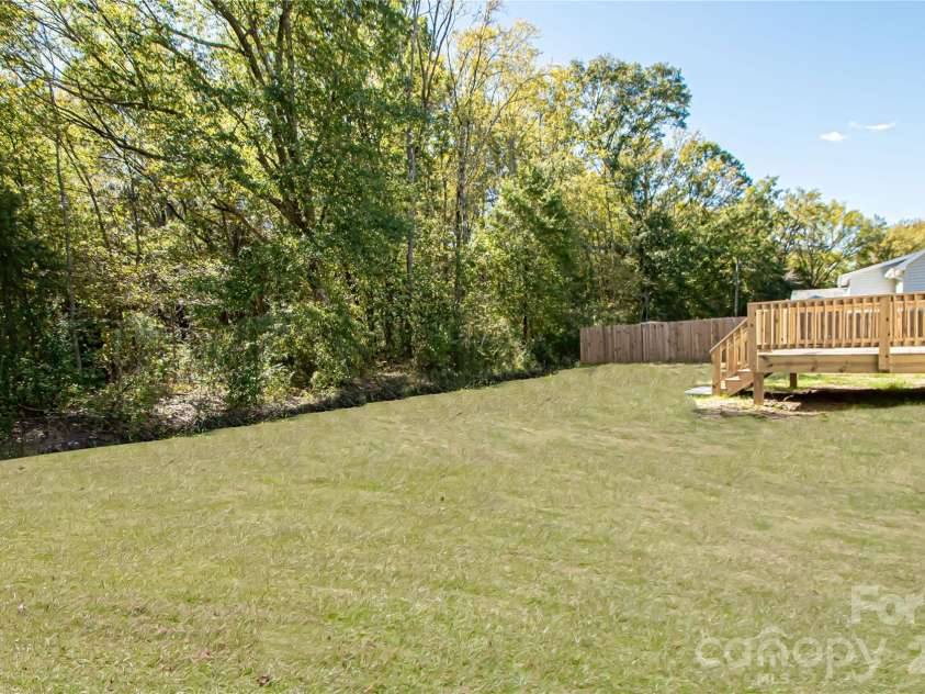 728 Sugar Plum Lane, Chester, SC 29706.  MLS# CAR4312343, YatesRealty ID 6854. 