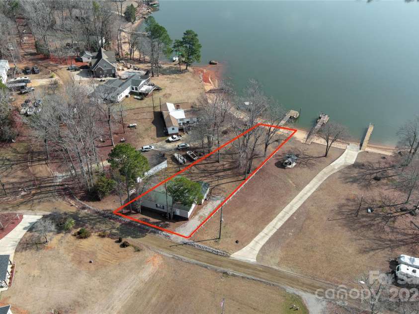 2329 Dolan Lane, Liberty Hill, SC 29074.  MLS# CAR4220837, YatesRealty ID 6855. 