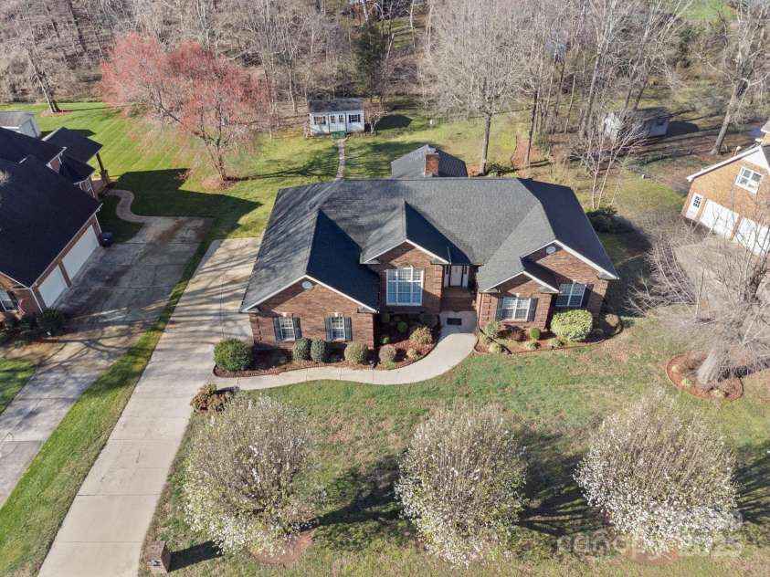 5405 Berrywood Lane, Monroe, NC 28110.  MLS# CAR4234816, YatesRealty ID 6856. 