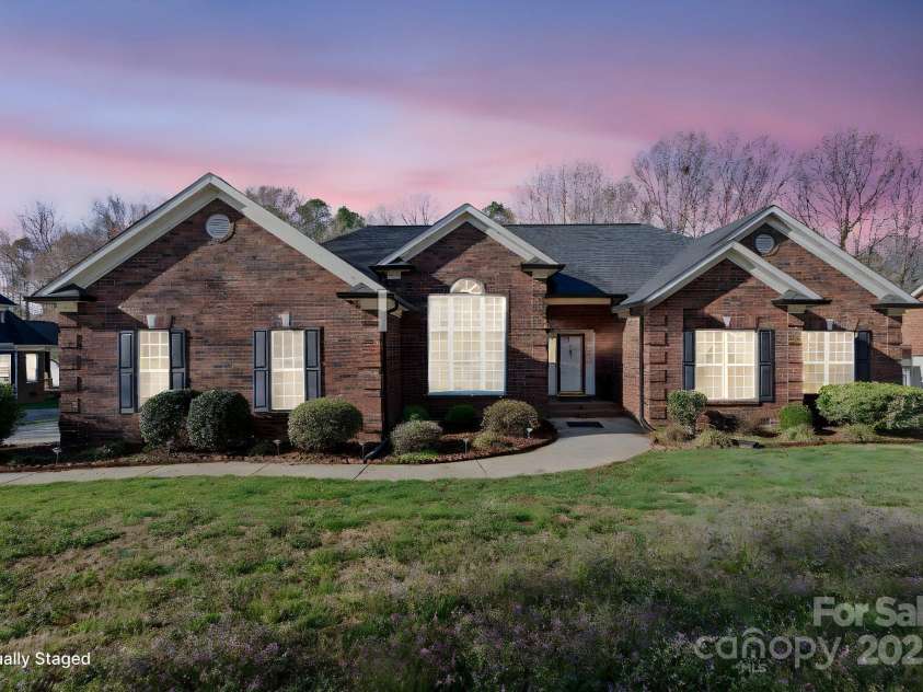 5405 Berrywood Lane, Monroe, NC 28110.  MLS# CAR4234816, YatesRealty ID 6856. 