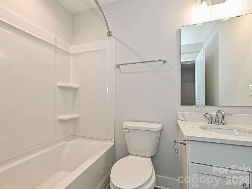 1615 Polk Street, Charlotte, NC 28206.  MLS# CAR4207823, YatesRealty ID 6857. Bath 2