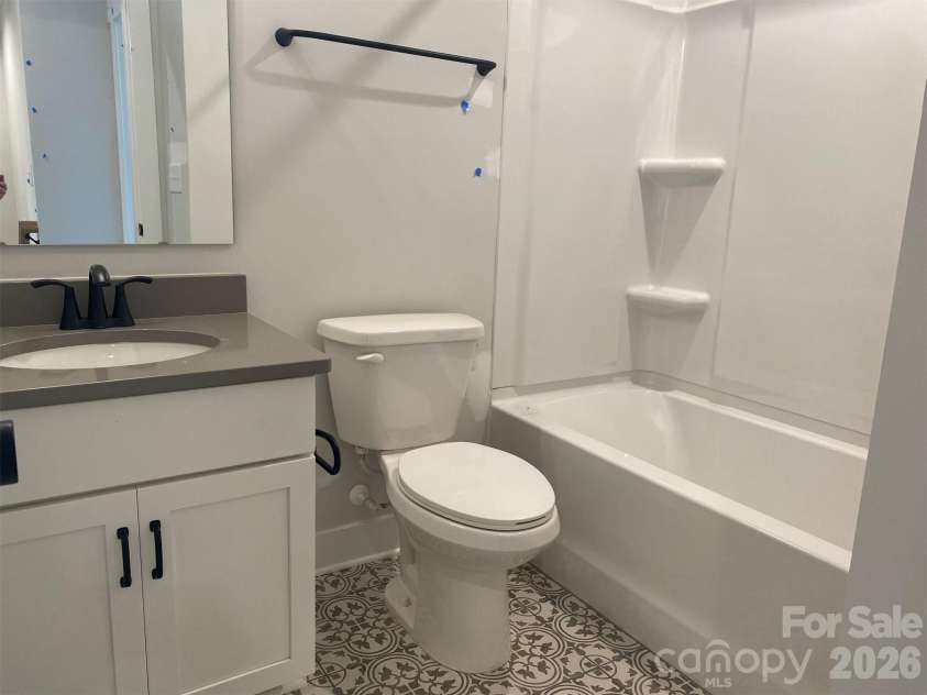 934 Callahan Street, Charlotte, NC 28206.  MLS# CAR4209050, YatesRealty ID 6858. Bath 2
