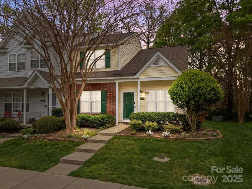 8230 Rudolph Road, Charlotte, NC 28216.  MLS# CAR4241001, YatesRealty ID 6859. 