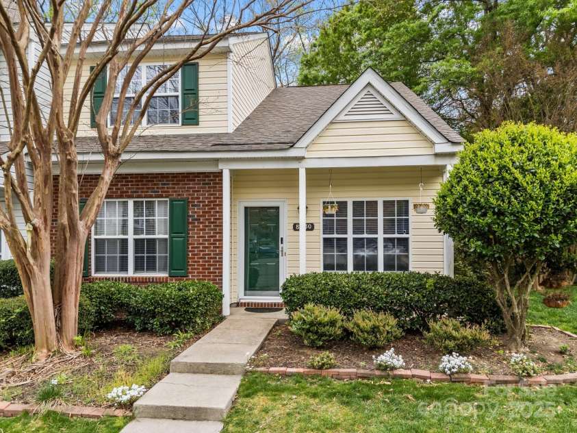 8230 Rudolph Road, Charlotte, NC 28216.  MLS# CAR4241001, YatesRealty ID 6859. 