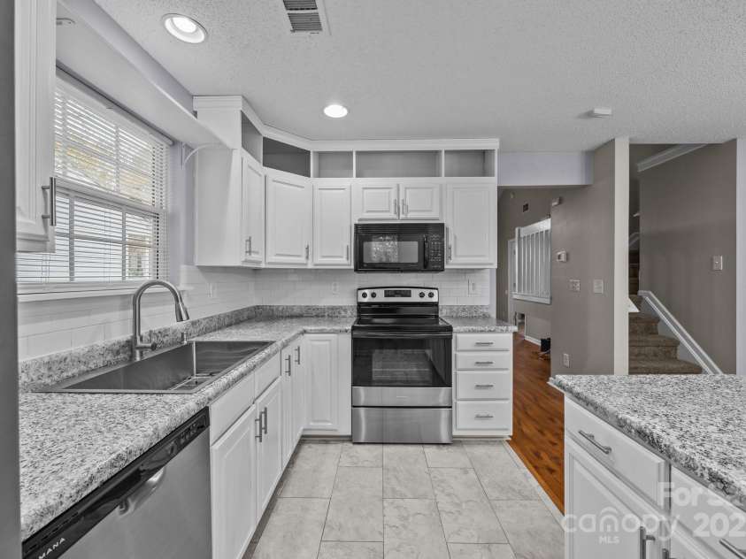 8230 Rudolph Road, Charlotte, NC 28216.  MLS# CAR4241001, YatesRealty ID 6859. 