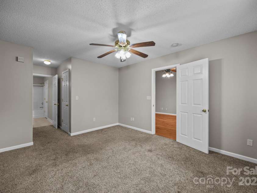 8230 Rudolph Road, Charlotte, NC 28216.  MLS# CAR4241001, YatesRealty ID 6859. 