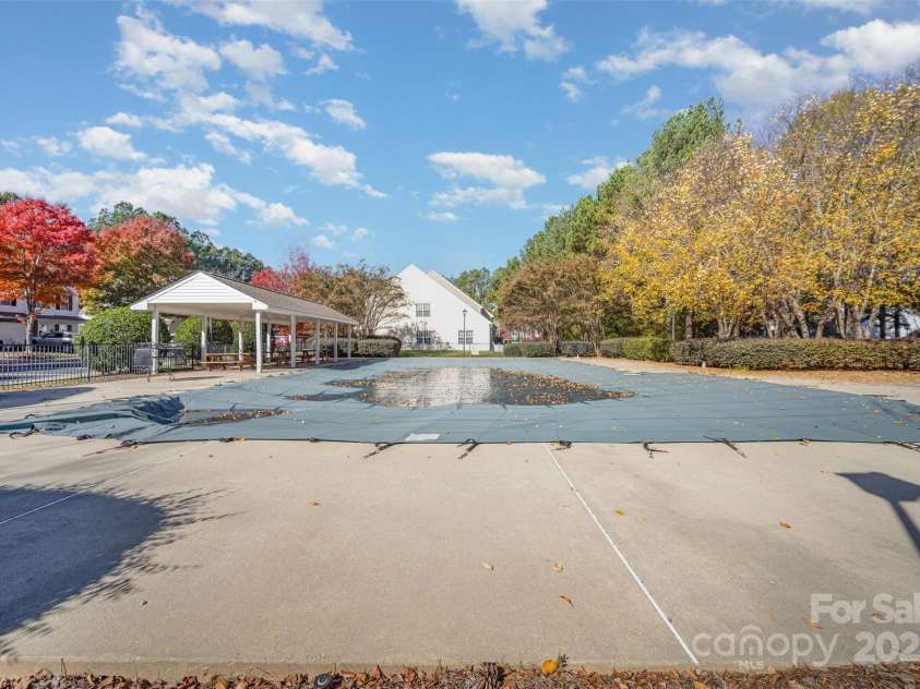 8230 Rudolph Road, Charlotte, NC 28216.  MLS# CAR4319455, YatesRealty ID 6859. Community Pool