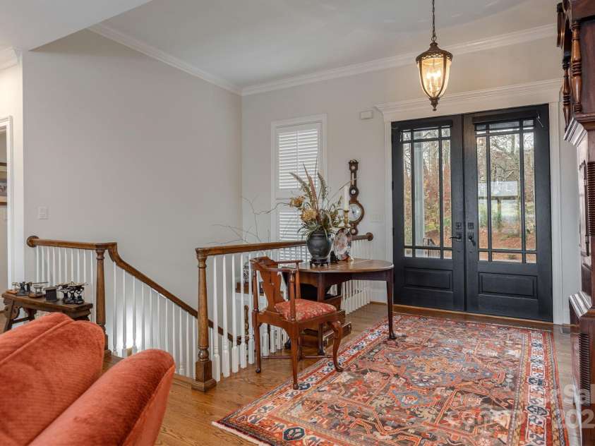 135 POPLAR Loop, Flat Rock, NC 28731.  MLS# CAR4278408, YatesRealty ID 686. 