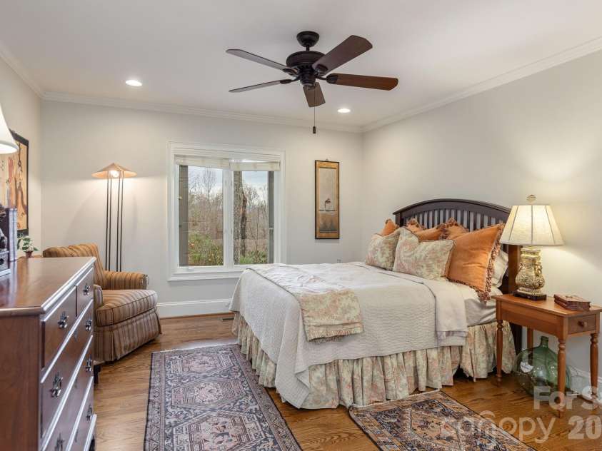 135 POPLAR Loop, Flat Rock, NC 28731.  MLS# CAR4278408, YatesRealty ID 686. 