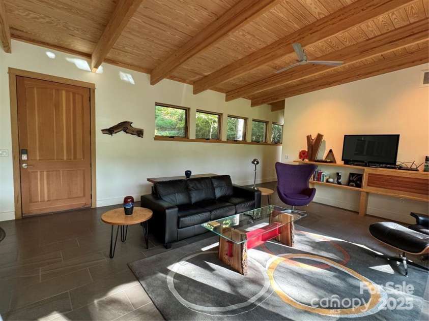 448 Mt. Mitchell Drive, Burnsville, NC 28714.  MLS# CAR4228141, YatesRealty ID 6860. 