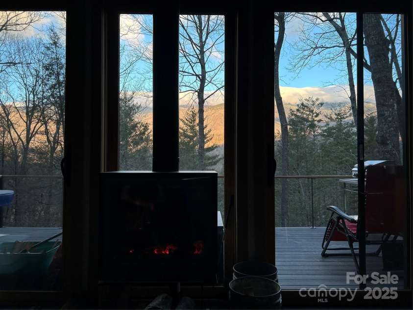 448 Mt. Mitchell Drive, Burnsville, NC 28714.  MLS# CAR4228141, YatesRealty ID 6860. 