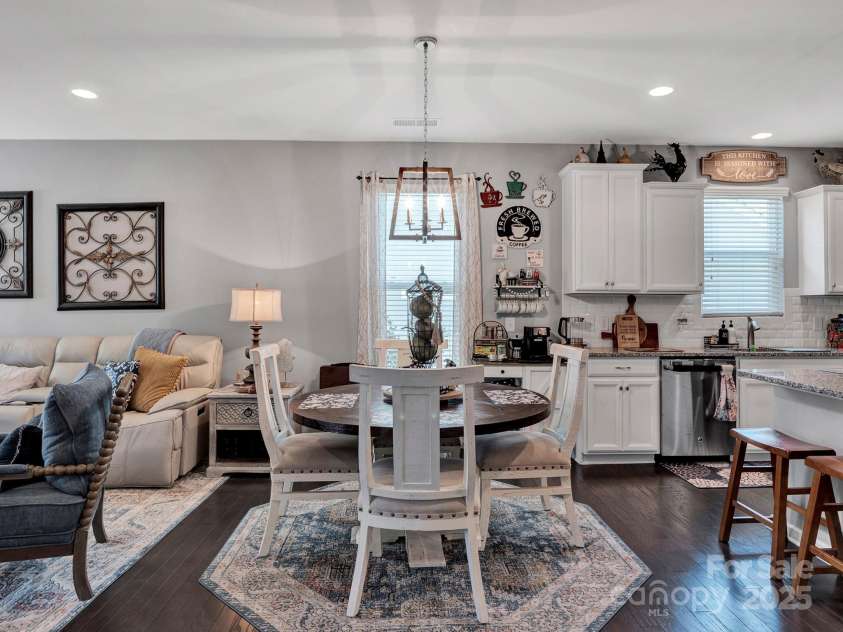3129 Bridgewater Street, Lancaster, SC 29720.  MLS# CAR4315442, YatesRealty ID 6861. Dinette 