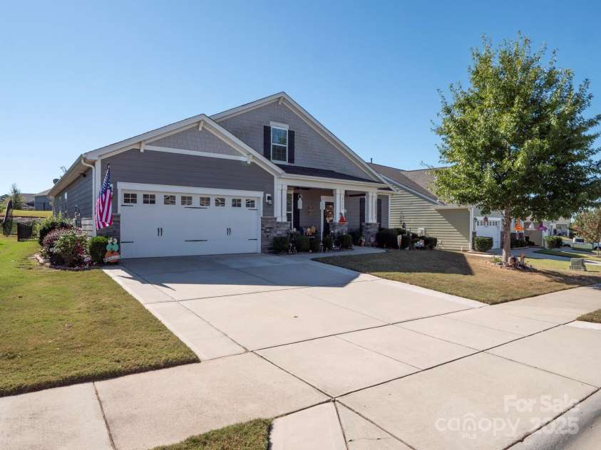 3129 Bridgewater Street, Lancaster, SC 29720.  MLS# CAR4315442, YatesRealty ID 6861. Extended driveway