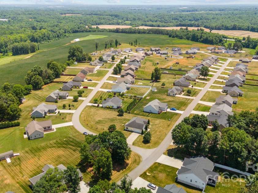 104 Castle Pines Lane, Statesville, NC 28625.  MLS# CAR4150800, YatesRealty ID 6862. 