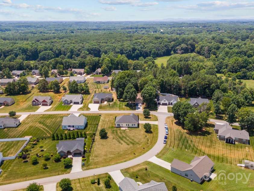 104 Castle Pines Lane, Statesville, NC 28625.  MLS# CAR4150800, YatesRealty ID 6862. 