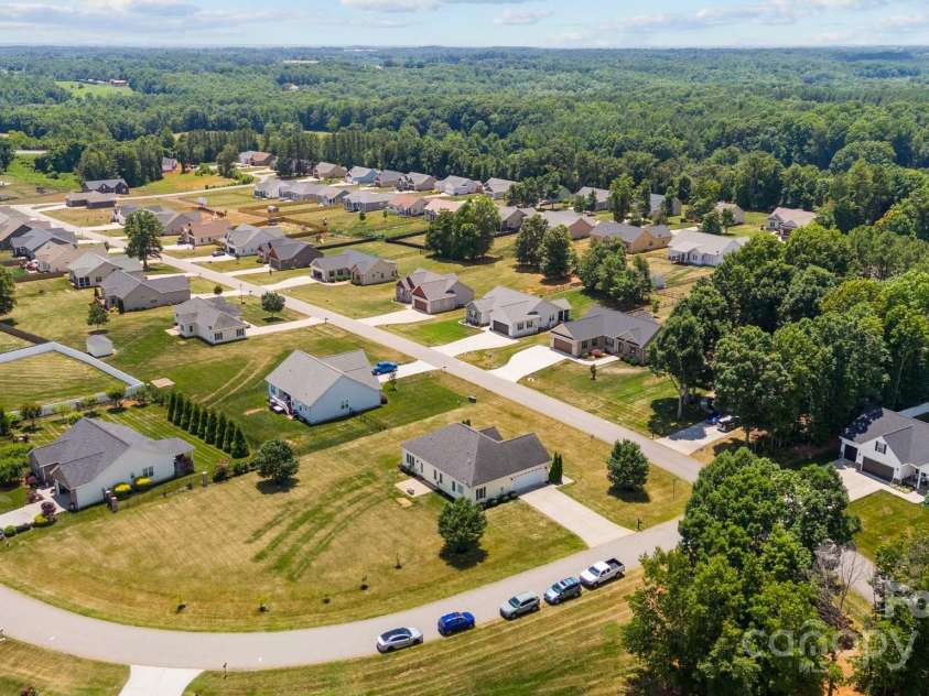 104 Castle Pines Lane, Statesville, NC 28625.  MLS# CAR4150800, YatesRealty ID 6862. 