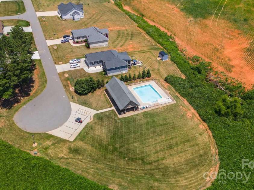 104 Castle Pines Lane, Statesville, NC 28625.  MLS# CAR4150800, YatesRealty ID 6862. 