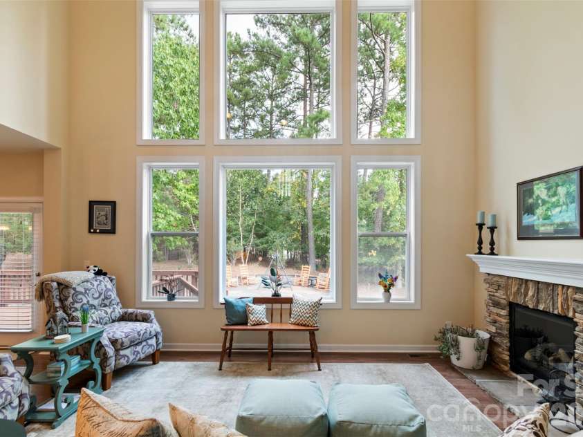 18021 Pawleys Plantation Lane, Charlotte, NC 28278.  MLS# CAR4348853, YatesRealty ID 6864. 