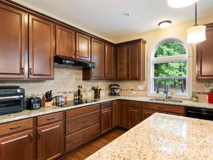 18021 Pawleys Plantation Lane, Charlotte, NC 28278.  MLS# CAR4348853, YatesRealty ID 6864. 