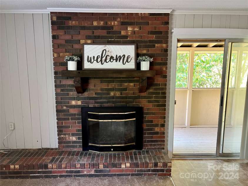 2351 5th Street, Hickory, NC 28601.  MLS# CAR4128856, YatesRealty ID 6864. 