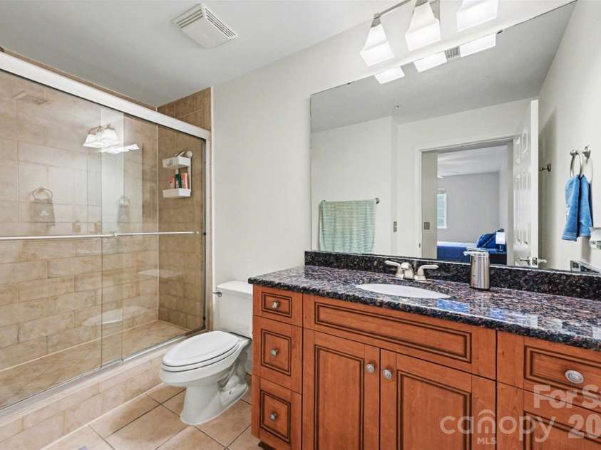 300 5th Street, Charlotte, NC 28202.  MLS# CAR4355060, YatesRealty ID 6865. 