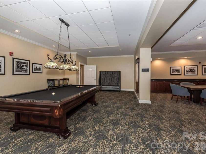 300 5th Street, Charlotte, NC 28202.  MLS# CAR4417454, YatesRealty ID 6865. 