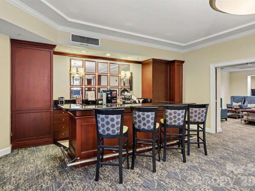 300 5th Street, Charlotte, NC 28202.  MLS# CAR4421871, YatesRealty ID 6865. 