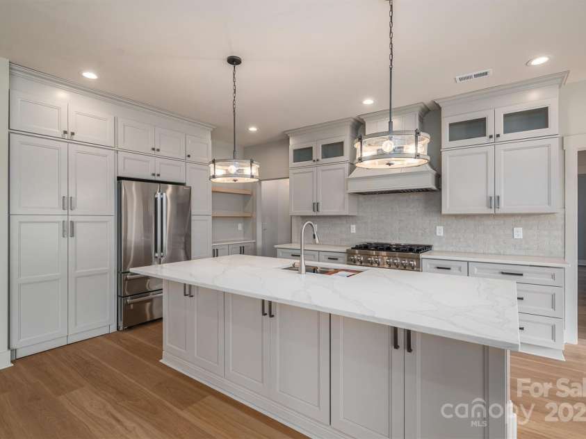 229 Golf Course Road, Maiden, NC 28650.  MLS# CAR4196288, YatesRealty ID 6866. 