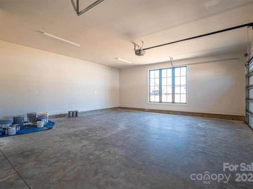 229 Golf Course Road, Maiden, NC 28650.  MLS# CAR4196288, YatesRealty ID 6866. 