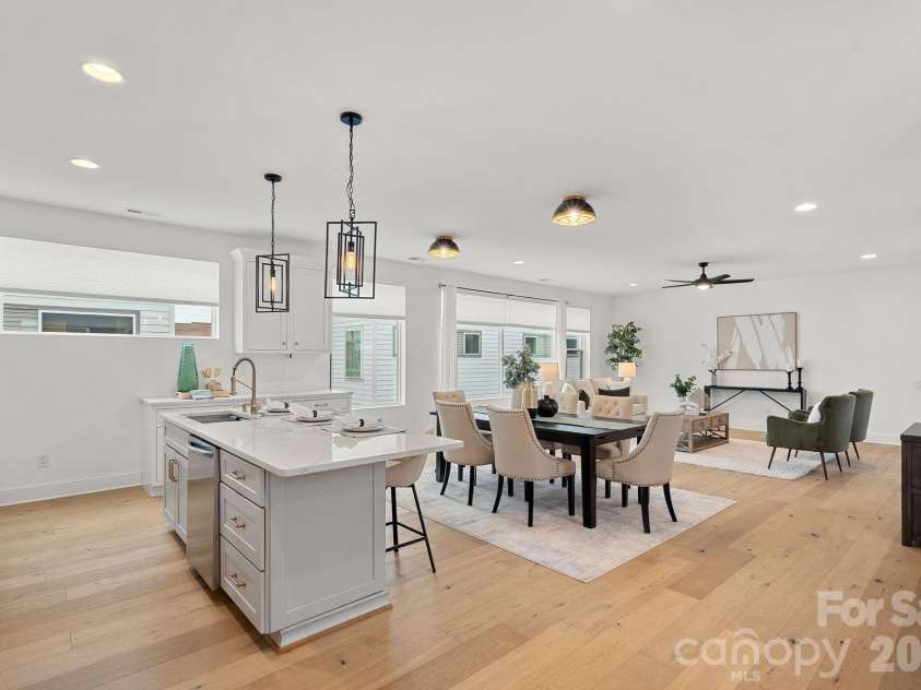 306 Wesley Heights Way, Charlotte, NC 28208.  MLS# CAR4352519, YatesRealty ID 6867. 