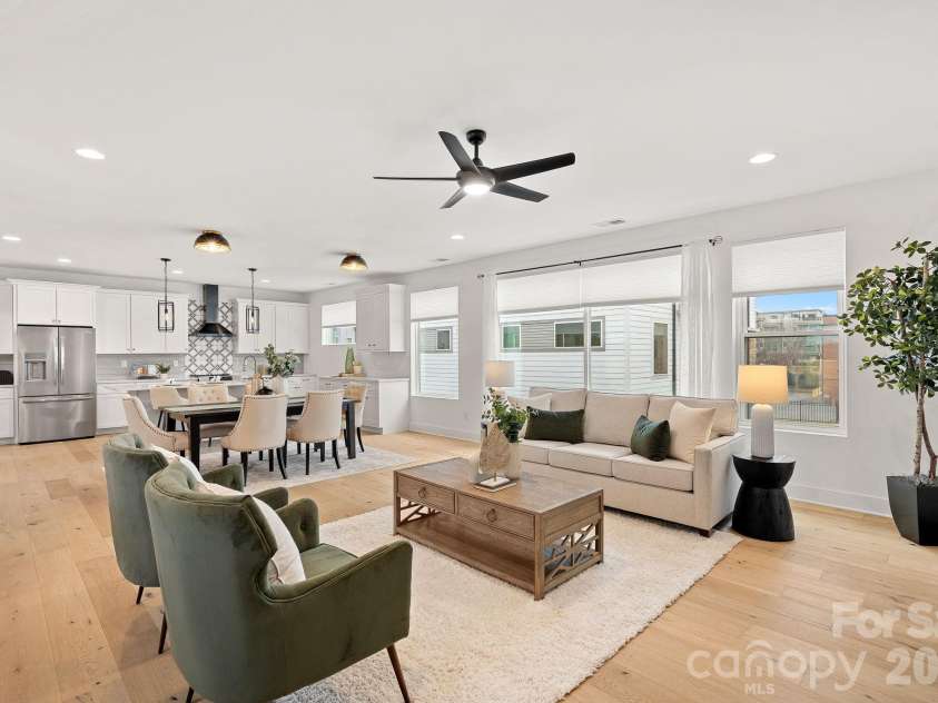 306 Wesley Heights Way, Charlotte, NC 28208.  MLS# CAR4352519, YatesRealty ID 6867. 